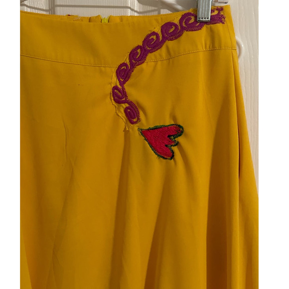 Embroidered floral long yellow skirt size small - Picture 3 of 8
